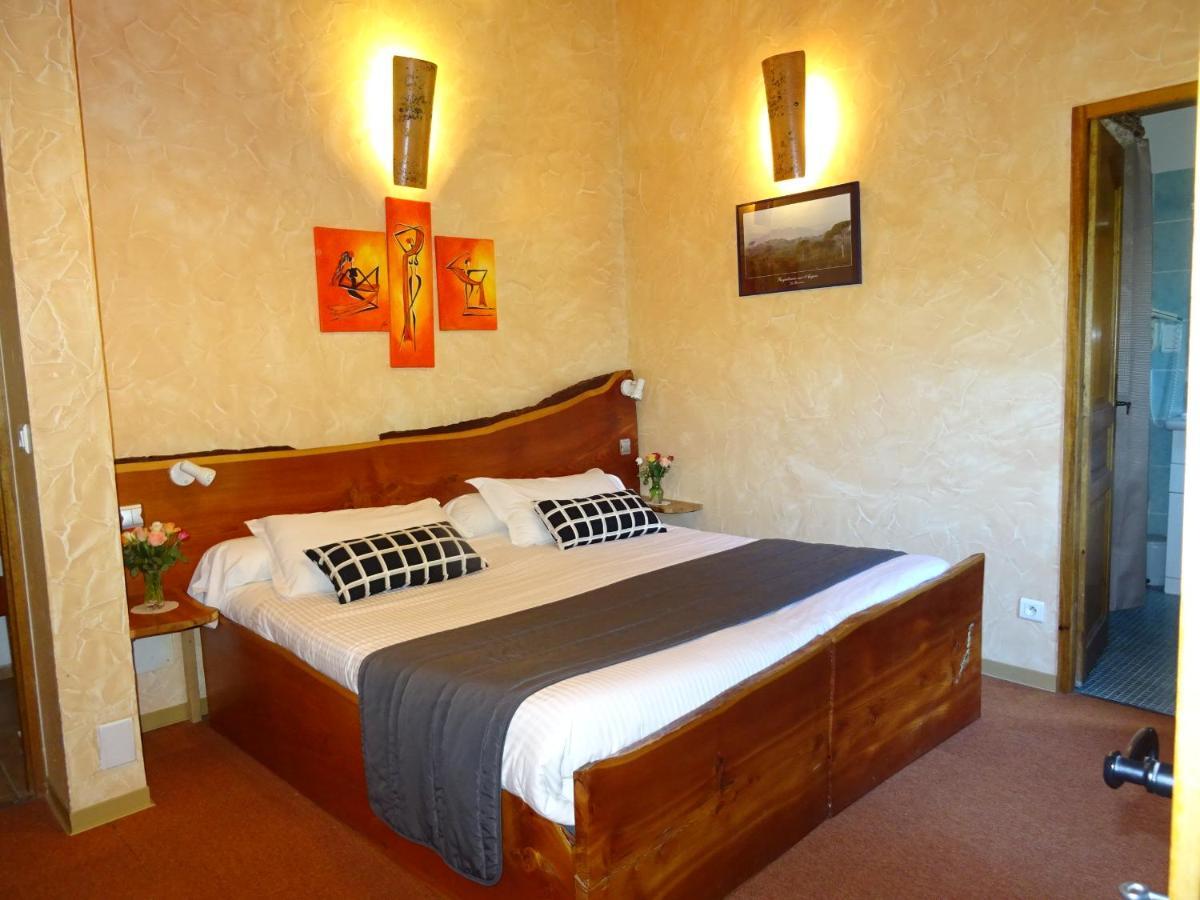 Location Villa Et Studios Roquebrune-Sur-Argens Buitenkant foto
