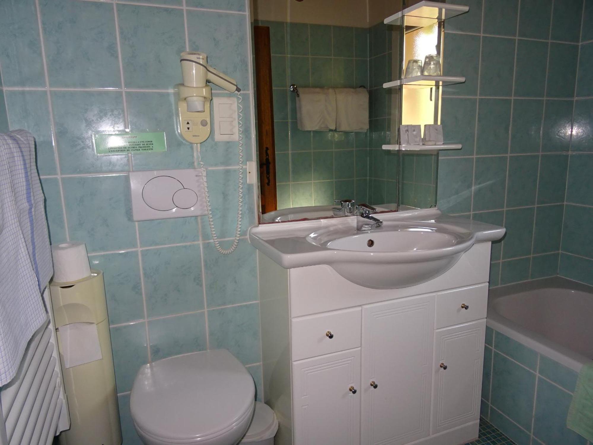 Location Villa Et Studios Roquebrune-Sur-Argens Buitenkant foto