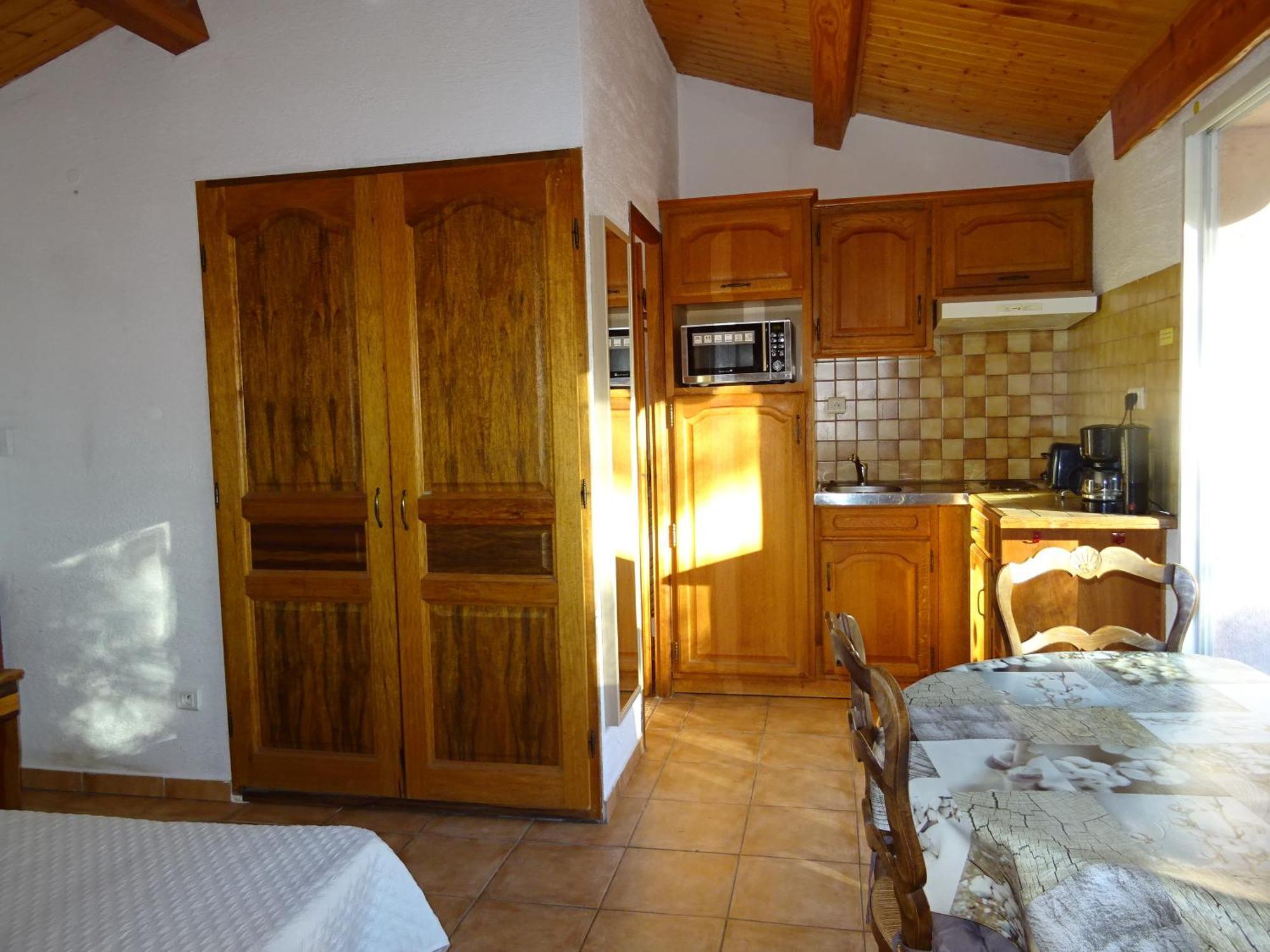 Location Villa Et Studios Roquebrune-Sur-Argens Buitenkant foto